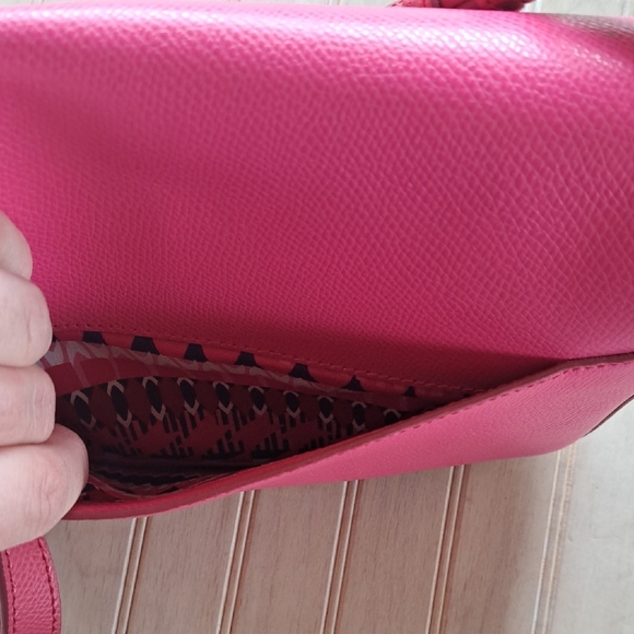 Vera Bradley Barbie Hot Pink Crossbody Bag with Adjustable Strap Mini Stylish - Picture 8 of 15